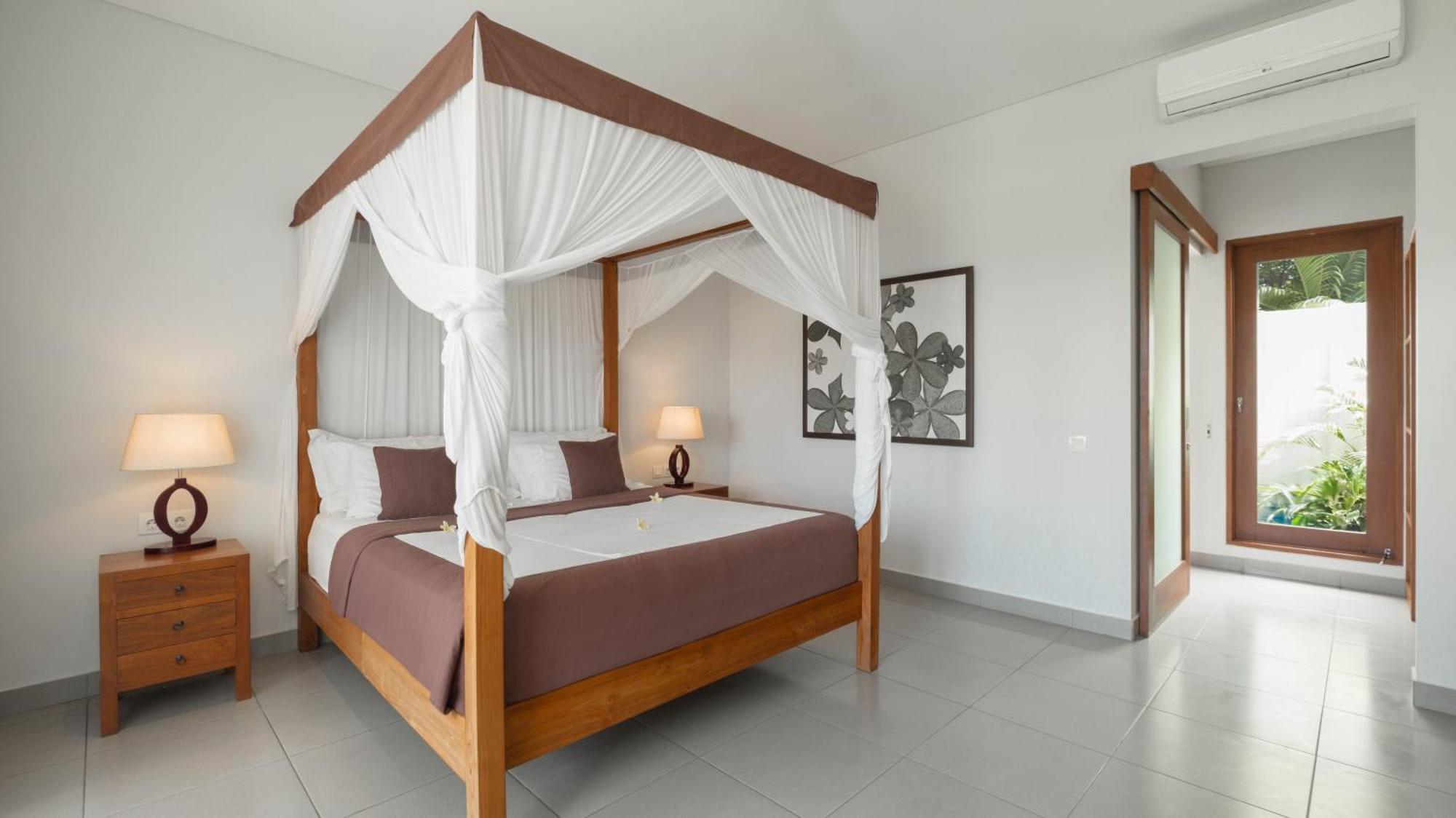 Villa Yenian By Villa Finder Canggu Zewnętrze zdjęcie