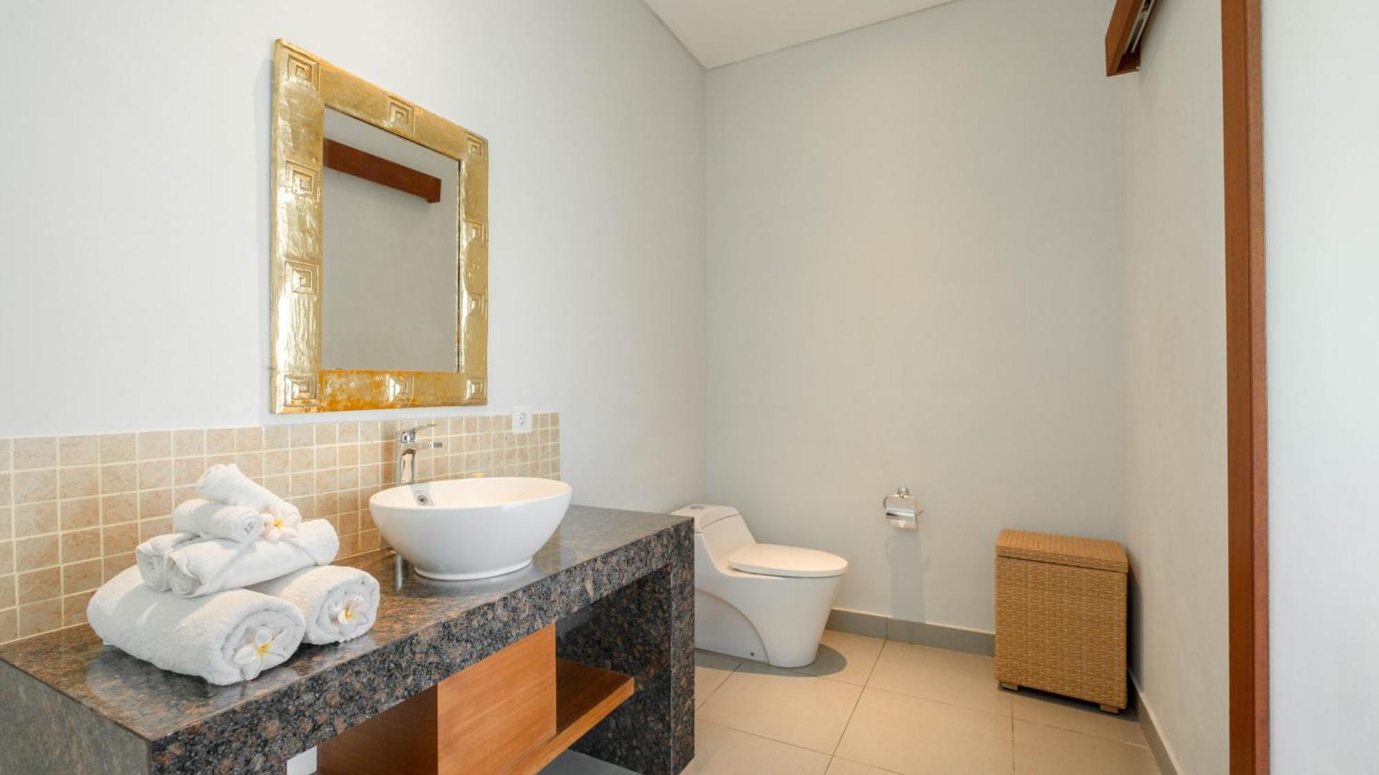 Villa Yenian By Villa Finder Canggu Zewnętrze zdjęcie