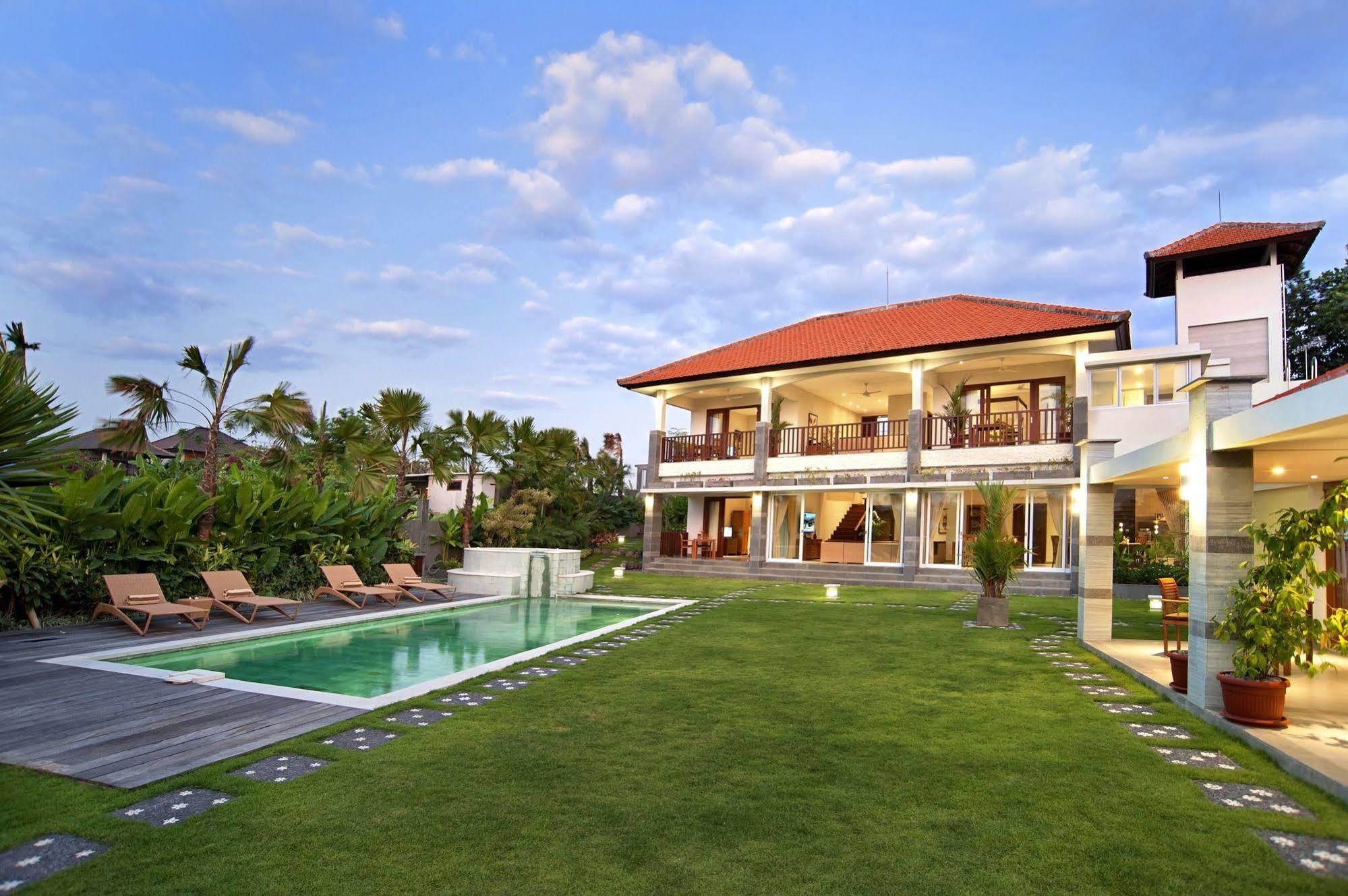 Villa Yenian By Villa Finder Canggu Zewnętrze zdjęcie